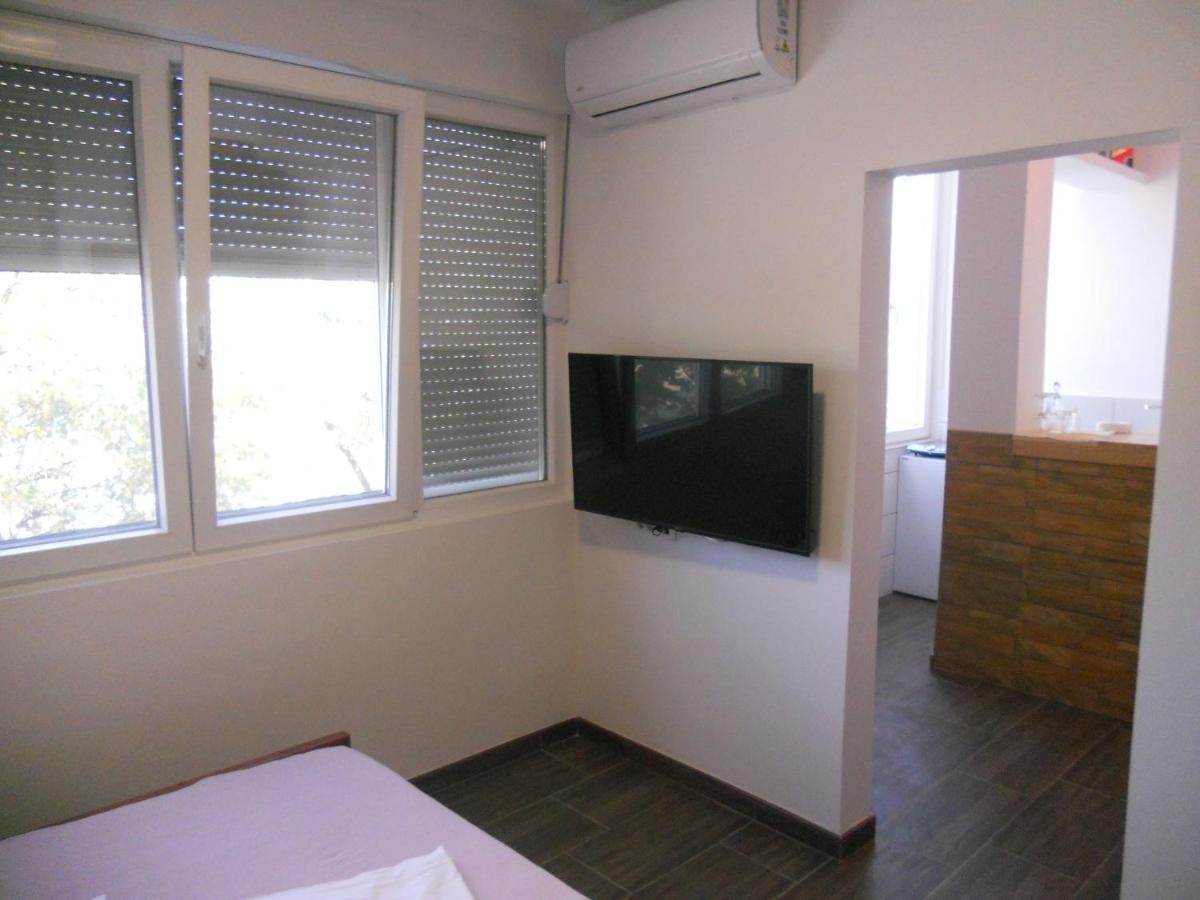 Apartmani Bonaca U Centru Niksica المظهر الخارجي الصورة